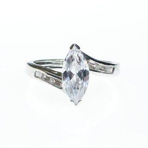 VINTAGE MARQUISE‎ CUBIC ZIRCONIA ENGAGEMENT RING